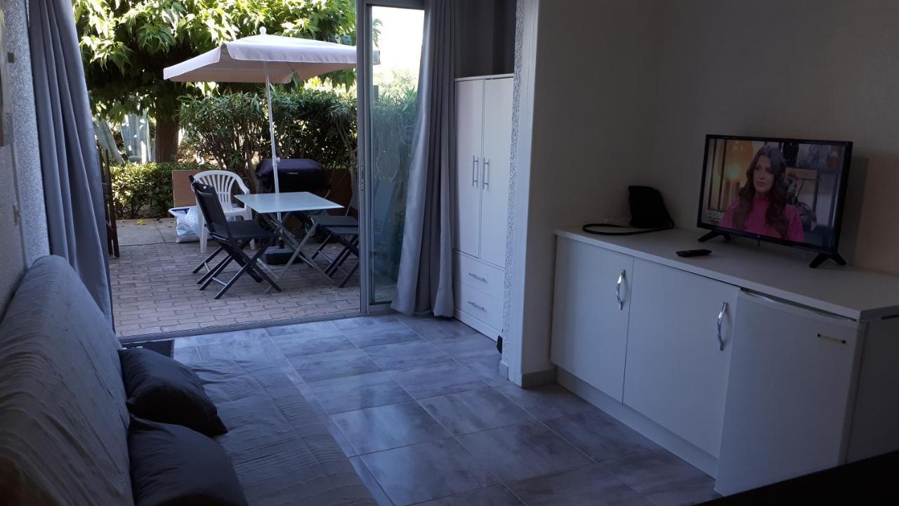 Studio Cabine Avec Jardinet A 30 M De La Plage, Au Calme. Gruissan Zewnętrze zdjęcie